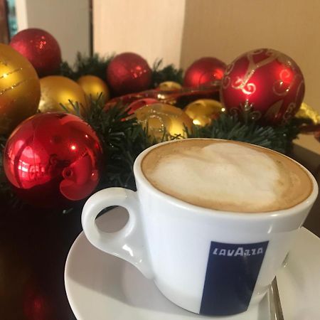 Hotel Otdih Kavarna Bagian luar foto