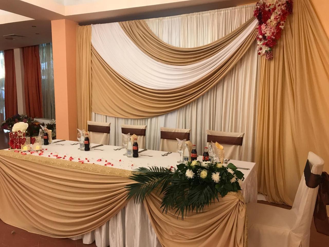 Hotel Otdih Kavarna Bagian luar foto